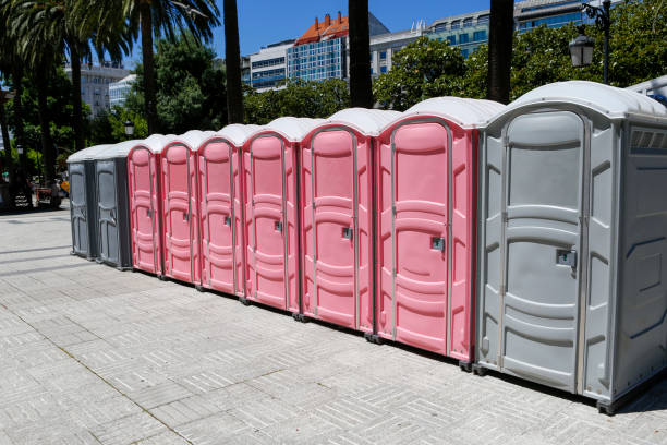 Best Portable Restroom Setup and Delivery  in Hunters Creek, FL